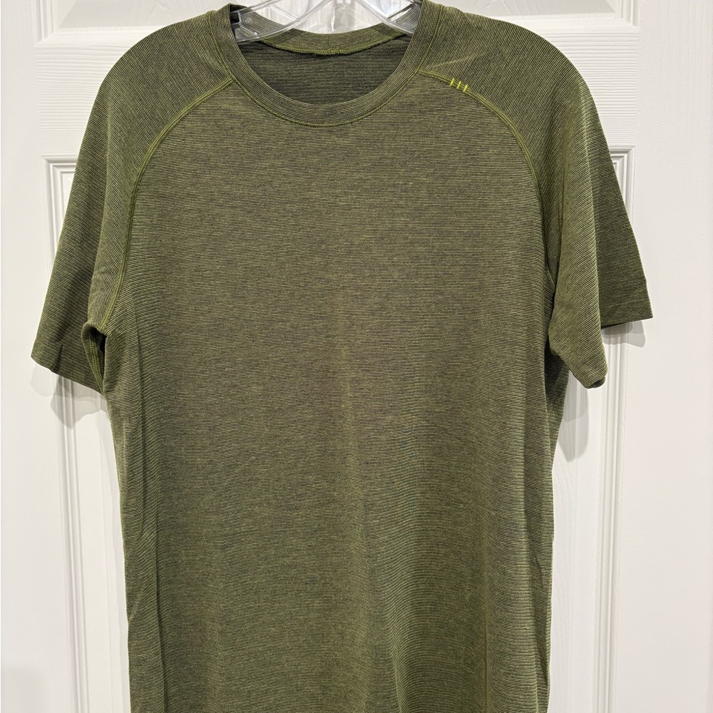 lululemon athletica Green Metal Vent Tech Short Sleeve Tee